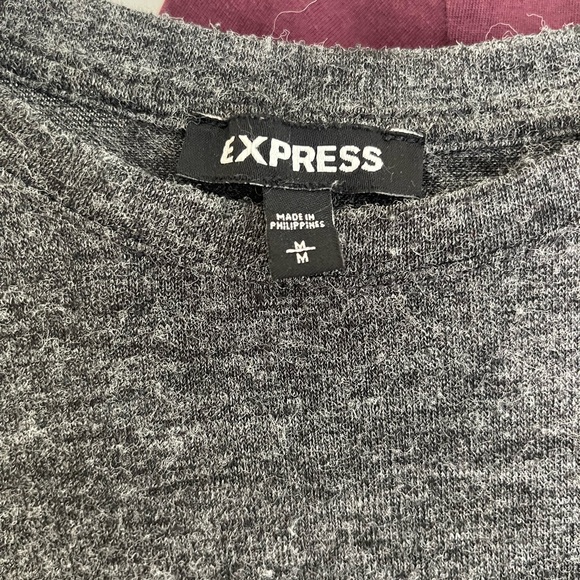 Lot of 3 EUC Medium Long Sleeves soft with stretch Express American Eagle H& M - Picture 5 of 7